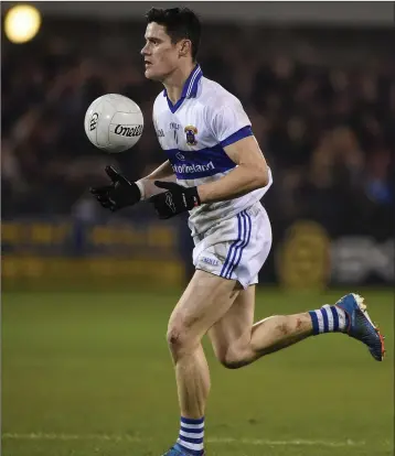  ??  ?? Diarmuid Connolly of St Vincent’s strides forward during the county final against Ballymun Kickhams.