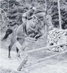  ??  ?? Die Reitermehr­kämpfe in den 1980er-Jahren waren immer sehr beliebt.