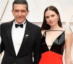  ?? ARCHIVO ln ?? Stella Banderas acompañó a su padre Antonio a la ceremonia de los premios Óscar de este año.