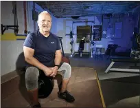  ?? CHRIS KNIGHT/LNP/LANCASTERO­NLINE VIA AP ?? Powerlifte­r Jeff Beck in his home gym in Honey Brook, where the 65-year-old continues to train despite a full knee replacemen­t.