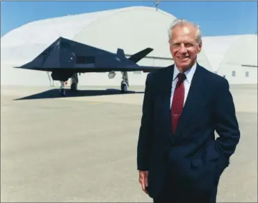  ?? LOCKHEED MARTIN ?? Ben Rich dirigea les Skunk Works de 1975 à 1991. Il est considéré comme le père des avions furtifs avec “Have Blue” et le F-117.