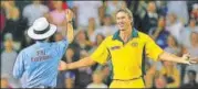  ?? GETTY IMAGES ?? Umpire Billy Bowden shows Glenn McGrath the red card in a lighter vein in this 2005 AusNZ ODI.