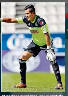  ??  ?? El portero mexicano, en un partido con el Rebaño de la Sub 17 (2013).