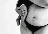  ?? ?? Foto in der Ausstellun­g „Vier Fotografen 100 Bilder": Echte Mütter - Echte Schönheit.