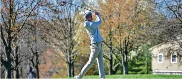  ?? JOE CRAVEN / WRIGHT STATE ATHLETICS ?? Wright State’s Mikkel Mathiesen hits a shot during The Jewell tournament. Mathiesen won the individual title and helped lead the Raiders to the team title.