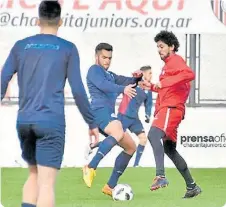  ??  ?? LUCERO, REFUERZO QUE LLEGÓ DE COLEGIALES, MARCÓ EL TERCERO.