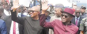  ?? PHOTO: NAN ?? Labour Party Presidenti­al candidate, Peter Obi ( left); and Rivers State Gov Nyesom Wike during the inaugurati­on of Knpolu- Oroworukwo ( Ikeokwu) overhead bridge in Port Harcourt… yesterday.