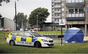  ??  ?? CORDON: Police at the scene at Donside Court in the Tillydrone area of Aberdeen