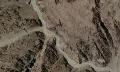  ??  ?? A satellite image taken on 16 June showing Chinese military personnel in the Galwan Valley. Photograph: 2020 Planet Labs/AFP/Getty Images