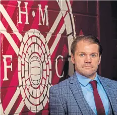  ??  ?? New Hearts manager Robbie Neilson