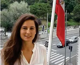  ??  ?? Integratio­nsbeauftra­gte in der Botschaft in Belgrad: Belma Cokovic