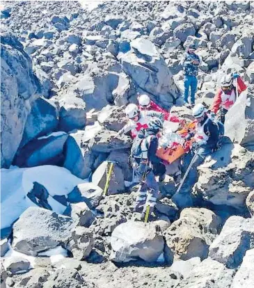  ?? PC ESTATAL ?? Los cuerpos de rescate mantienen la búsqueda de un alpinista/cortesía: