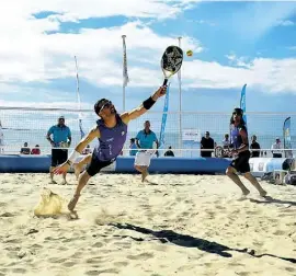  ?? Foto: Archiv ?? Beach Tennis.