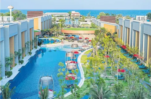  ??  ?? A digital rendition of Ananda Hua Hin Resort & Spa. The 1.5-billion-baht, 196-room luxury hotel opens next month.