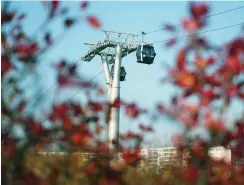  ?? Foto: dpa/Britta Pedersen ?? Die Seilbahn wird spätestens ab März 2018 wieder fahren.