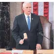  ?? FOTO: DPA ?? Vizepräsid­ent Mike Pence leitet die Sitzung im Kapitol.