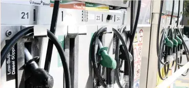  ?? African News Agency (ANA) ?? BY THE END of August, the market penetratio­n of 95 unleaded petrol had increased to 80 percent. | THOBILE MATHONSI