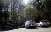  ?? Kevin Myrick / Standard Journal ?? Polk County Police and Sheriff’s officials block off Santa Claus Road at Cave Spring Road in the hunt for a suspect Friday afternoon, Sept. 29, 2017.