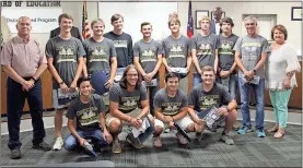  ?? / Kevin Myrick ?? The Rockmart High School boy’s tennis team was honored during the latest Board of Education meeting on May 8.