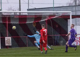  ?? ?? Flackwell Heath took the lead through Jack Shakespear­e's strike. Glenn Alcock.