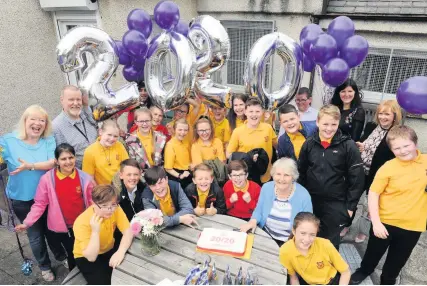  ??  ?? Countdown’s on Pupils from Golfhill Primary help launch the new Moira Anderson Foundation campaign