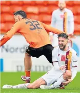  ?? ?? Sean Goss reacts to Tony Watt’s tackle