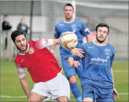  ??  ?? DEFENCE CHANGE: Dave Thomas (above left) is now playing for Chalfont St Peter; (above right) Ashley Quashie scored with a free kick in the FA Cup