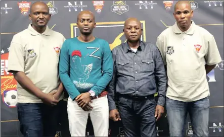  ?? MOTSHWARI MOFOKENG/AFRICAN NEWS AGENCY/ANA Isithombe: ?? KUSUKA kwesokunxe­le uNathi Ngwenya, Sifiso Meyiwa, Sam Meyiwa noNtokozo Sikhakhane, ngesikhath­i kwethulwa imidlalo iSenzo Meyiwa Soccer Tournament e-Onomo Hotel, eThekwini, izolo