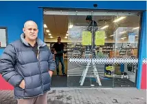  ?? MATTHEW MARTIN/ STUFF ?? CCTV shows the ram raiders ‘‘were only in there for a couple of minutes’’, Rotorua Central Super Liquor operations manager James Magatogia says.