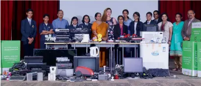  ??  ?? Volunteers comprising Private Internatio­nal English School teachers, students and their parents with the 500-kilogramme e-waste they collected after a three-week campaign. The school plans to continue the drive throughout the year and aims to encourage...