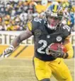  ?? AP FILE PHOTO/DON WRIGHT ?? Le’Veon Bell’s locker was cleaned out by his former teammates on Wednesday after the star running back failed to sign his contract tender with Pittsburgh.