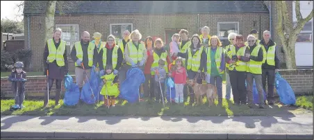  ??  ?? Volunteer litter pickers of all ages turned out to support a Big Bosworth Spring Clean on March 4 2016, which was held as part of a Keep Britain Tidy initiative