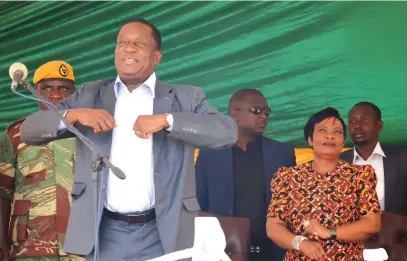  ?? — Picture by Tawanda Mudimu ?? President Mnangagwa and First Lady Auxillia Mnangagwa showcase their dance moves during celebratio­ns to mark the ZANU-PF leader’s victory in the 2018 presidenti­al election. The event was held at Lundi Primary School in Mapanzure, Zvishavane yesterday