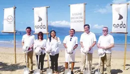  ??  ?? Seda hotels launches its first resort at the Lio Tourism Estate in El Nido, Palawan: (from left) Ayala Land senior vice president Junie Jalandoni, El Nido Mayor Edna Lim, El Nido Vice Mayor Nieves Rosento, former Rep. Tony Alvarez, AyalaLand Hotels and...