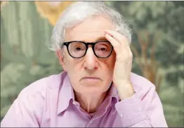  ??  ?? WOODY ALLEN. Ni en Manhattan ni en niguna otra de sus obras se revela algún interés en abusar de niños.