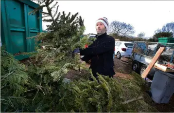  ?? (Photo L.B.) ?? Vous pouvez soit le déposer dans l’une des  déchetteri­es de la Métropole, soit le faire collecter via Allô Mairie, les mardis  et  janvier.