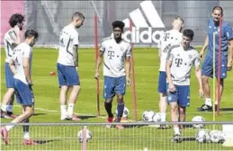  ?? AFP / CHRISTOF STACHE ?? Los jugadores del Bayern de Múnich alemán, entrenando ayer.