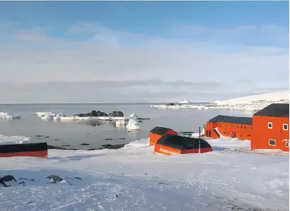  ?? I
NA ?? Una investigac­ión científica realizada en la Antártida descubrió la mayor reserva de petróleo del planeta.