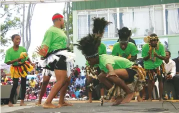  ??  ?? Missionari­es banned the Jerusarema Mbende dance from church because of its sexually suggestive nature