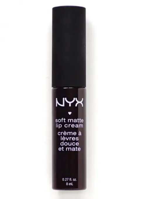  ??  ?? NYX Soft Matte lip Cream, Transylvan­ia, £5.50