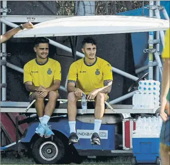  ?? FOTO: PEP MORATA ?? Melendo y Hermoso, los gestores del triunfo ante el Eibar Un impecable centro del primero permitió marcar un gol al segundo