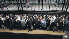  ?? /GETTY IMAGES ?? El Subway de NY enfrenta serios problemas en su infraestru­ctura.