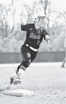  ?? CHATTANOOG­A STATE MARKETING STAFF PHOTO ?? Freshman Madison Tidmore is one of many offensive threats for the 12th-ranked Chattanoog­a State softball team, which is hosting the TCCAA/NJCAA Region VII tournament this week. She’s batting .368 and is 41-of-41 on stolen-base tries.