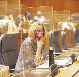  ?? ÁNGEL DE CASTRO ?? Mayte Pérez, el pasado viernes durante el pleno en las Cortes de Aragón.