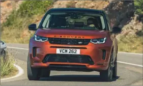  ??  ?? Ce Land Rover distille un comporteme­nt routier offrant plus de confort que de dynamisme.