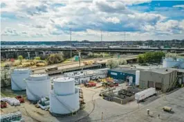  ?? JERRY JACKSON/BALTIMORE SUN ?? Clean Harbors’ industrial wastewater treatment plant is seen adjacent to I-95 and Russell Street in South Baltimore.