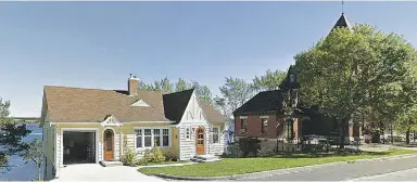  ?? Google Street View ?? Fabian and Aldona Gerrior found a sabre believed to date back to the American Revolution
when they ripped down a wall in their Guysboroug­h, N.S., home during renovation­s.