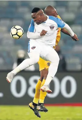  ?? Picture: ANESH DEBIKY/GALLO IMAGES ?? GOING NOWHERE: Willard Katsande, of Kaizer Chiefs, and Rhulani Manzini, of Chippa United, during their Absa Premiershi­p match at the Moses Mabhida Stadium on Saturday