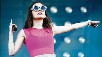  ?? Mason Trinca / Contributo­r ?? Lauren Mayberry of Chvrches performs in 2018. The band’s fourth album is “Screen Violence.”