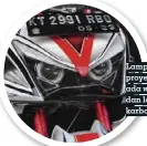  ??  ?? Lampu jadi proyektor, ada winglet dan lapis karbon